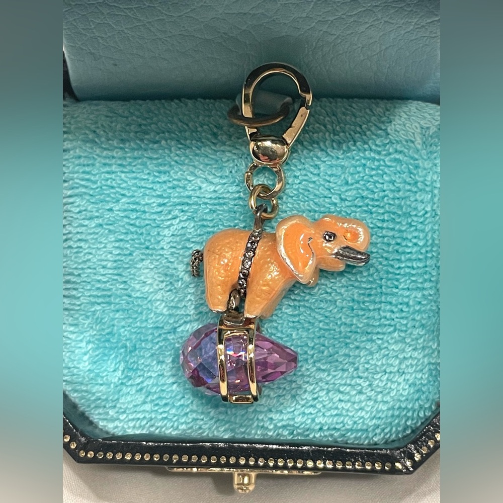 VERY RARE Vintage JUICY COUTURE Pink Elephant Amethyst Gold AUTHENTIC Charm NWT